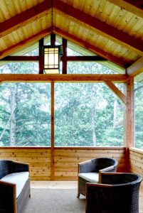 Casa Verde, Cottages, Lac Ste. Sixte, Services, Timber Frame, screened porch